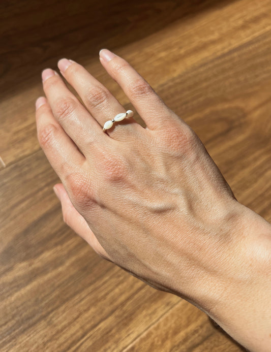 Rio Beaded Ring - Mother of Pearl